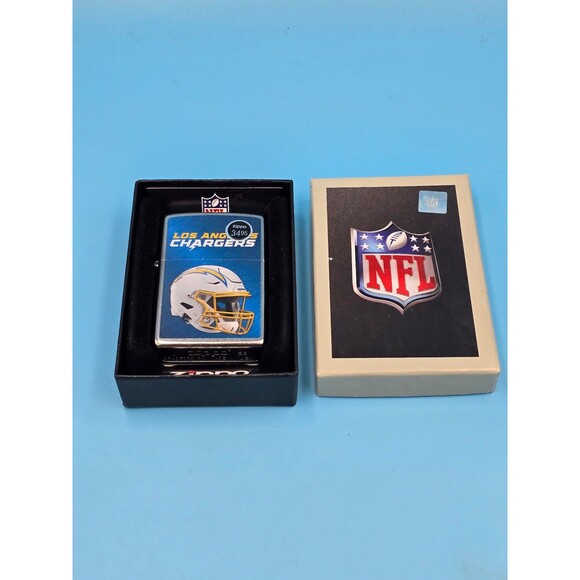 LOS ANGELES CHARGERS, ORIGINAL STREET CHROME FINISH , WIND PROOF ZIPPO LIGHTER - Picture 1 of 5